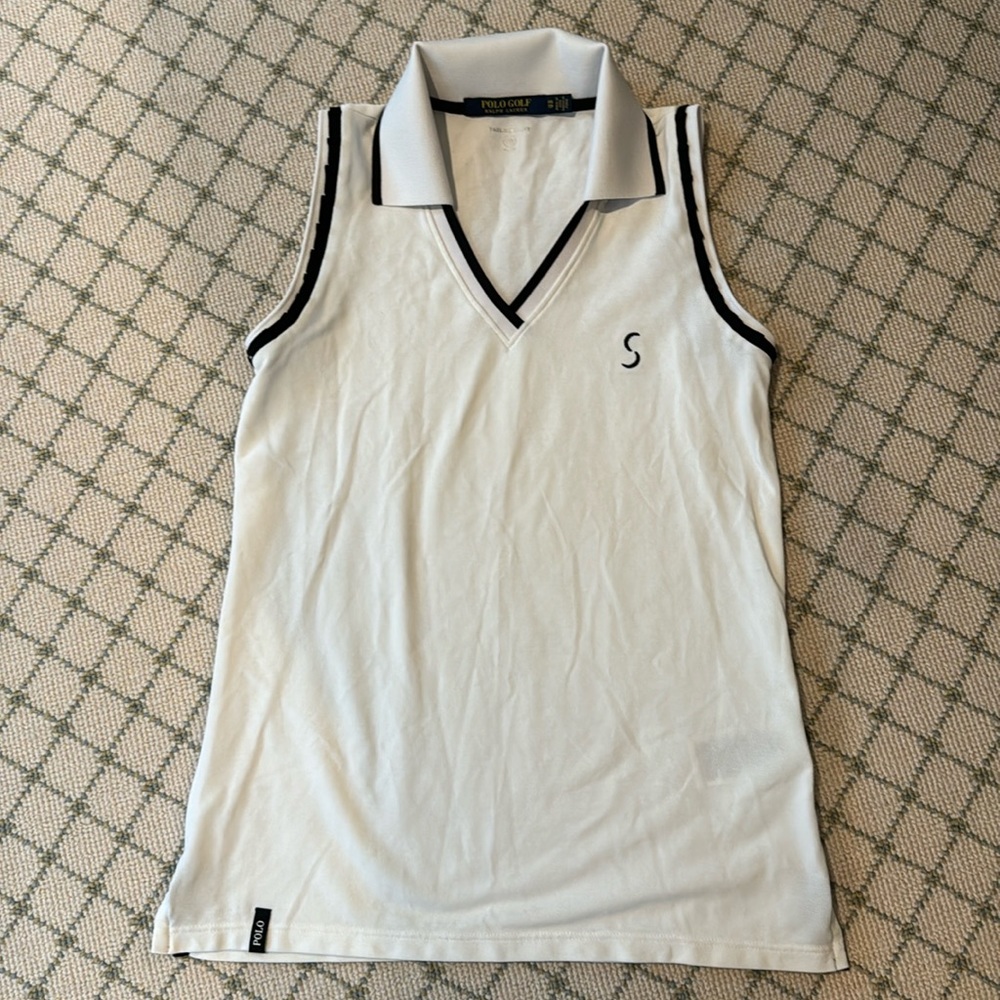 Ralph Lauren Polo Golf Sleeveless top. Size XS.